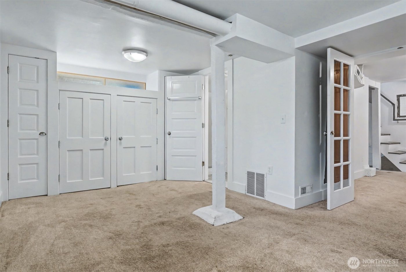 8535 18th Avenue NW, Seattle, WA 98117