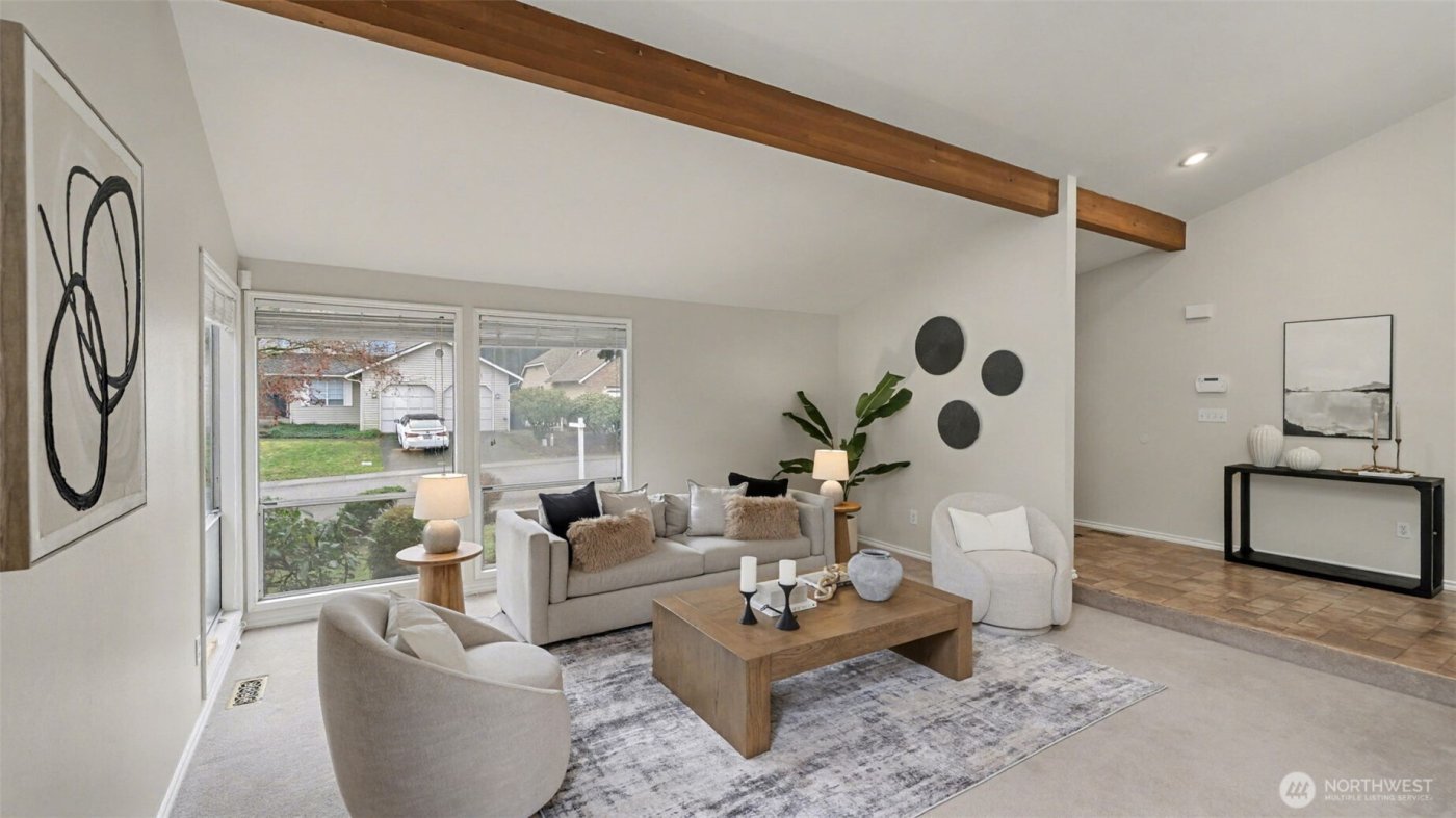 15016 SE 184th St , Renton, WA 98058