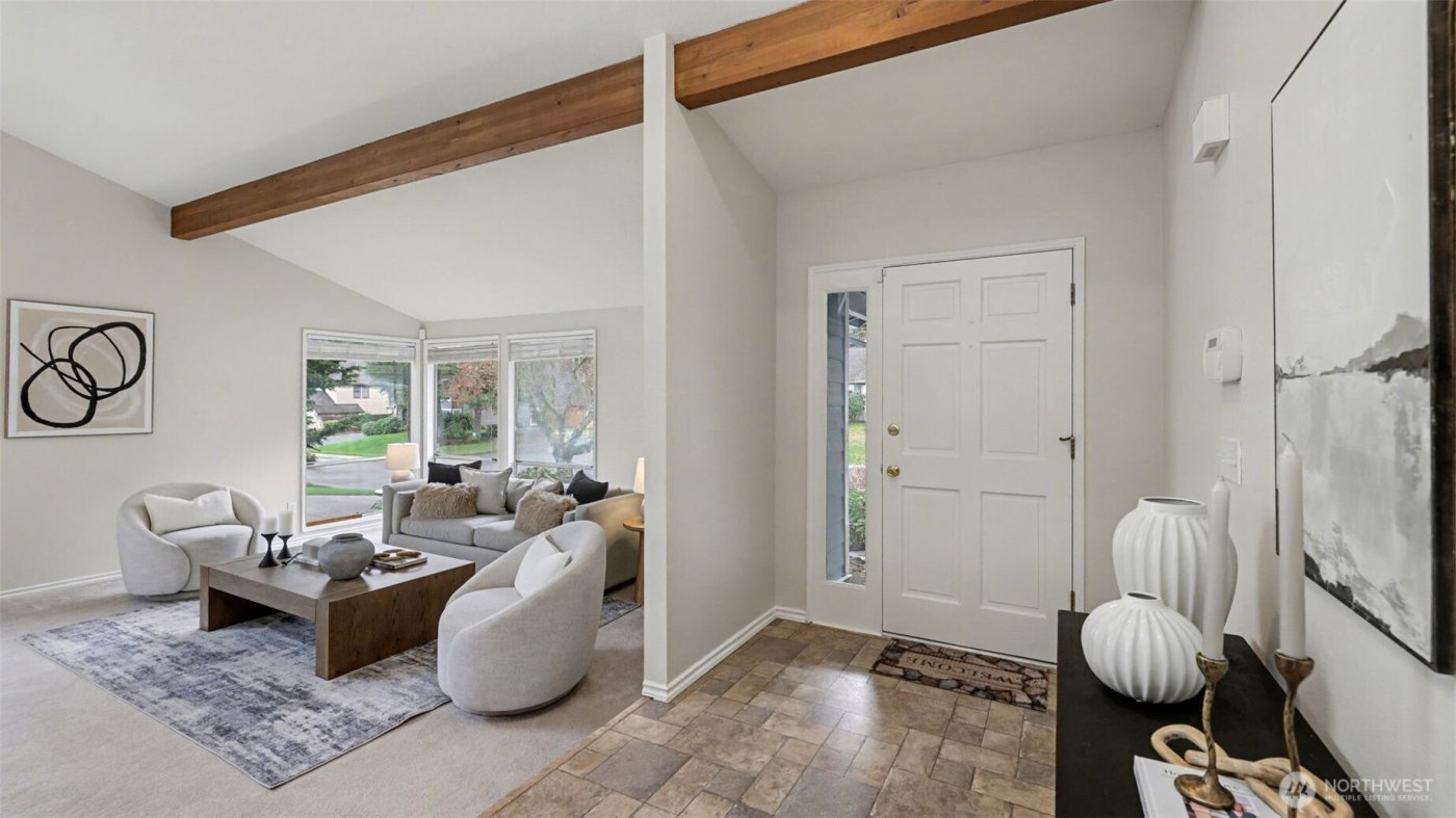 15016 SE 184th St , Renton, WA 98058