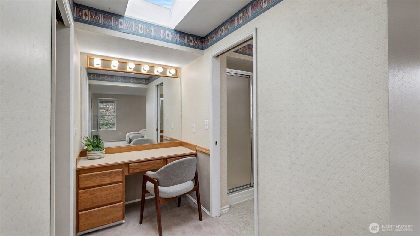 15016 SE 184th St , Renton, WA 98058