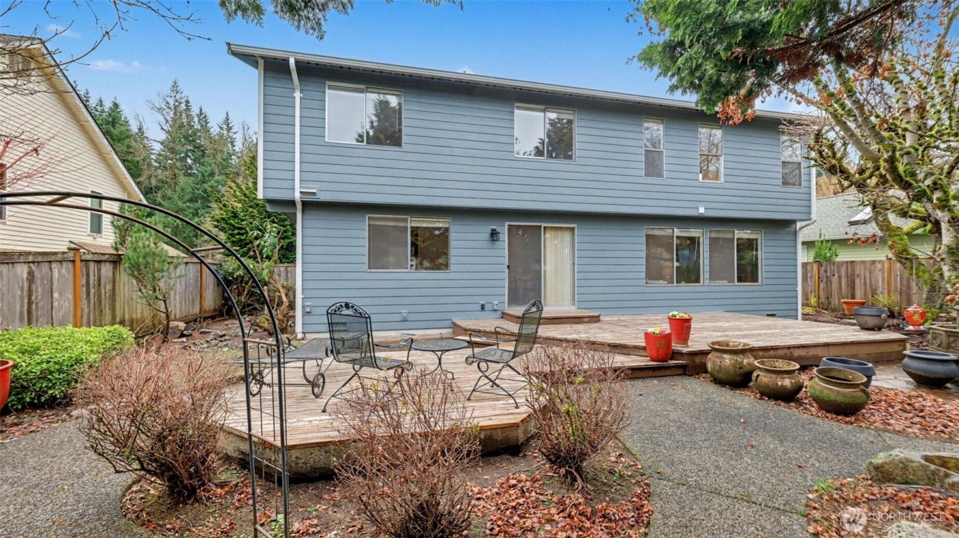 15016 SE 184th St , Renton, WA 98058