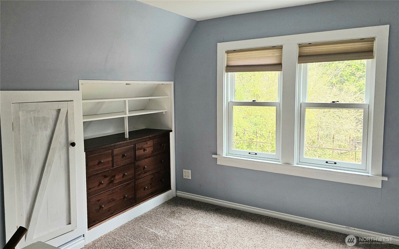 10741 Palatine Avenue N, Seattle, WA 98133