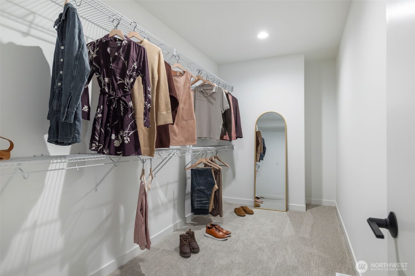 1142 129th Court NE #302, Bellevue, WA 98005