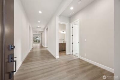 10108 136th Avenue NE #219, Lake Stevens, WA 98258-2133 - Photo 2