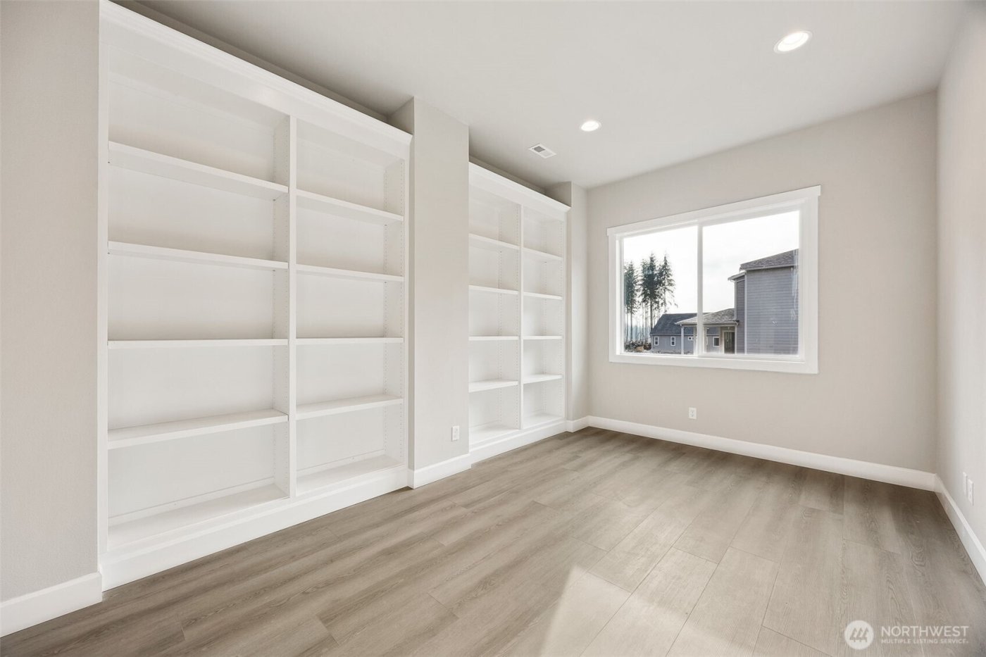 10108 136th Avenue NE #219, Lake Stevens, WA 98258-2133