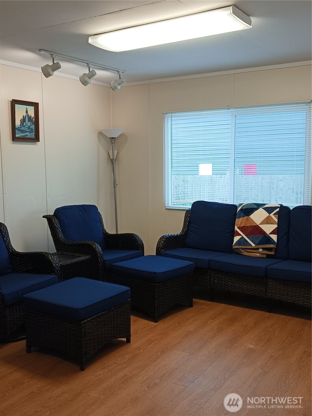 818 W Ocean Avenue , Westport, WA 98595