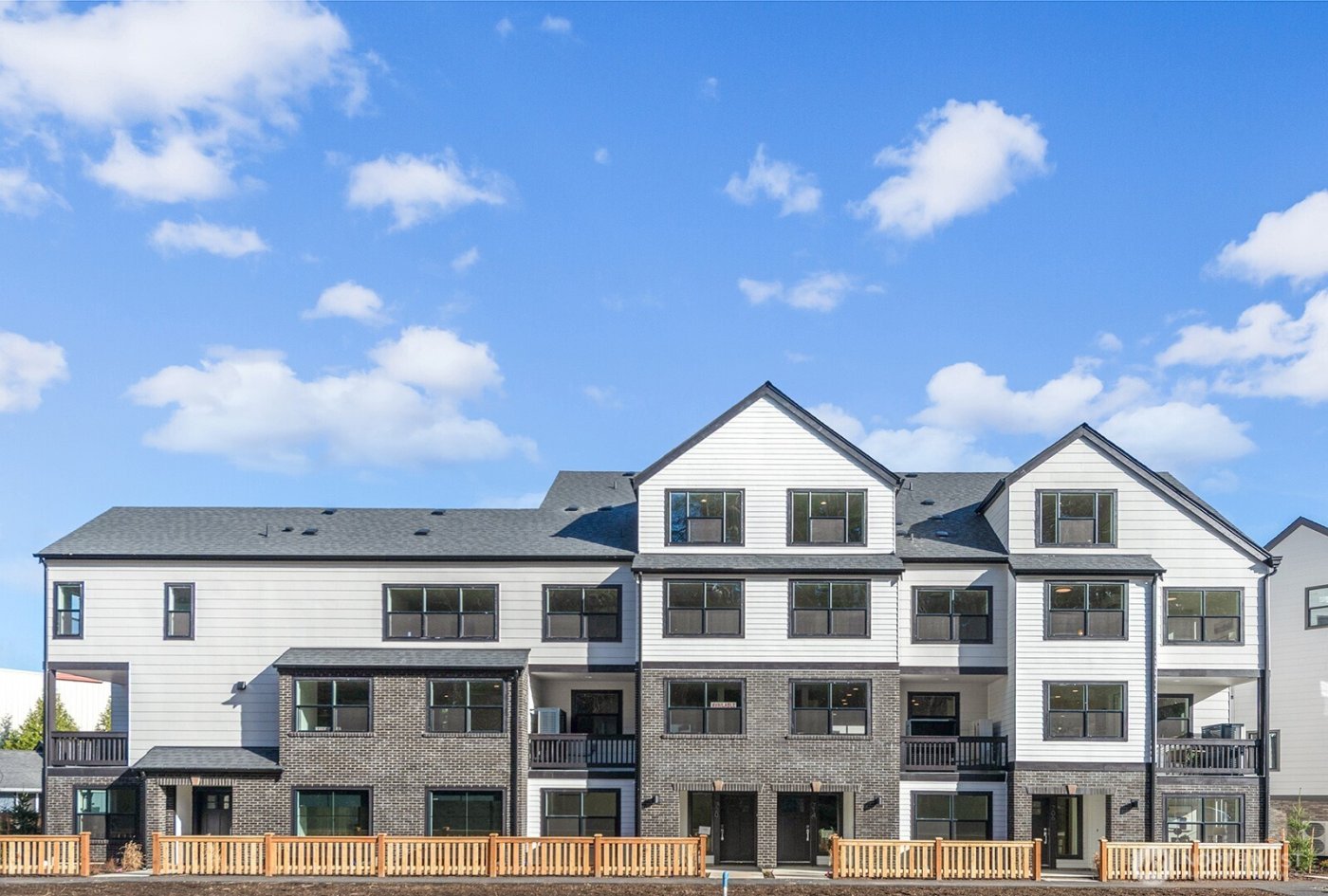 706 Newport Way NW, Issaquah, WA 98027