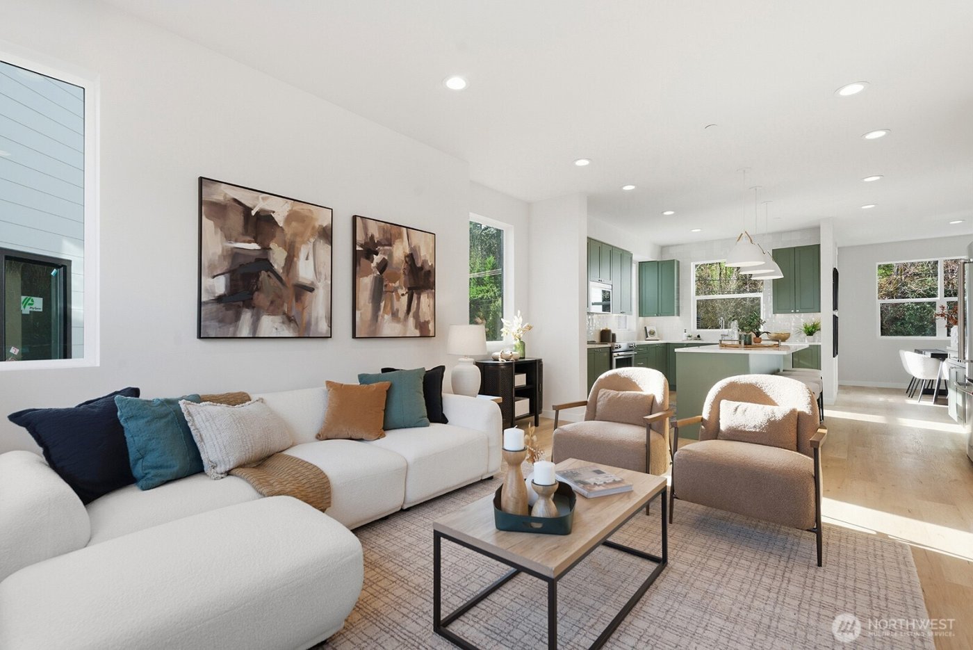 706 Newport Way NW, Issaquah, WA 98027