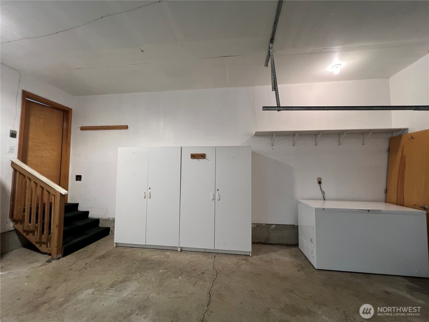 878 Mount Olympus Avenue SE, Ocean Shores, WA 98569