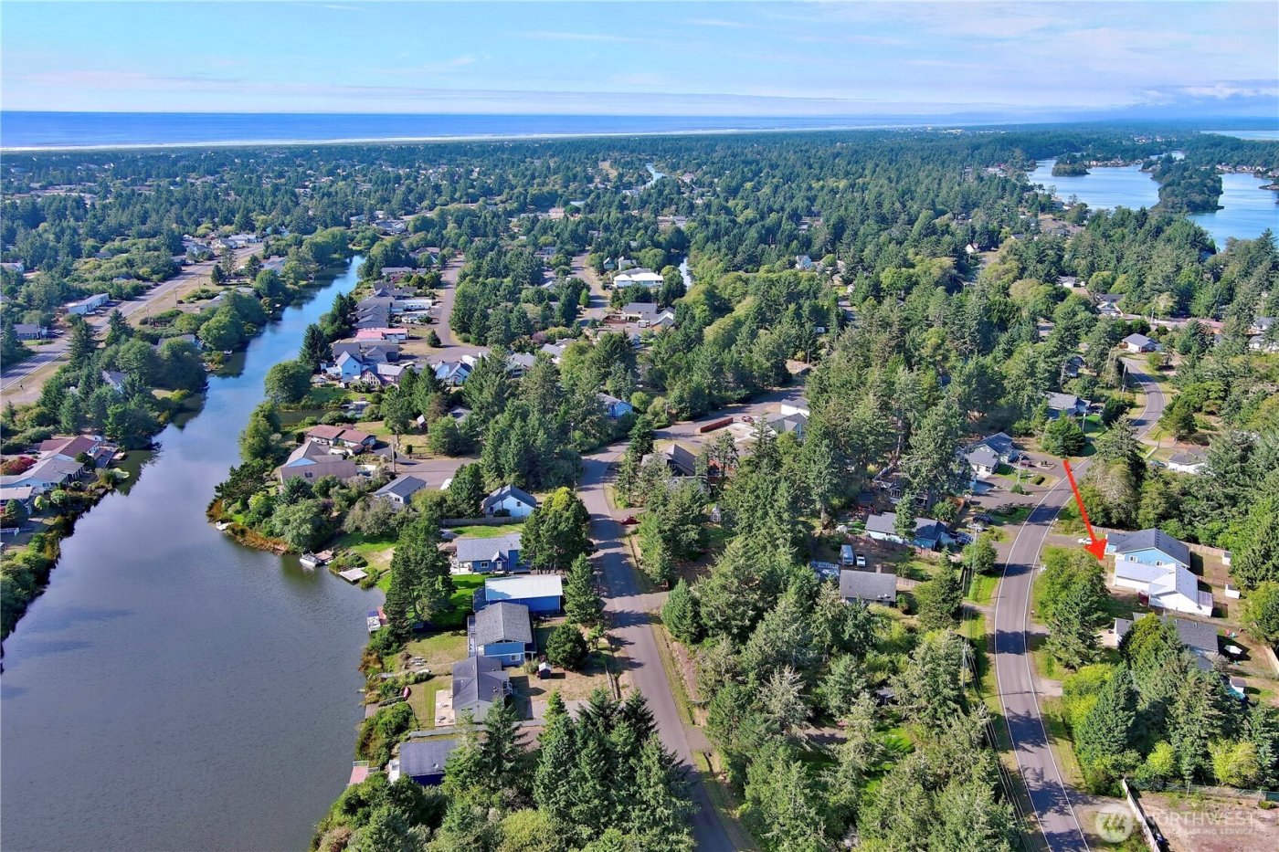 878 Mount Olympus Avenue SE, Ocean Shores, WA 98569