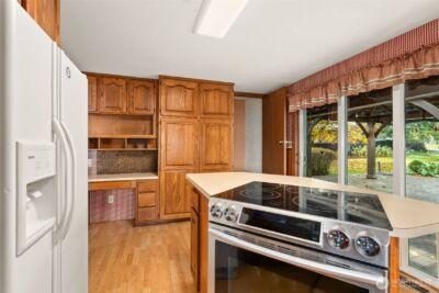 998 State Route 6 , Raymond, WA 98577 - Photo 13