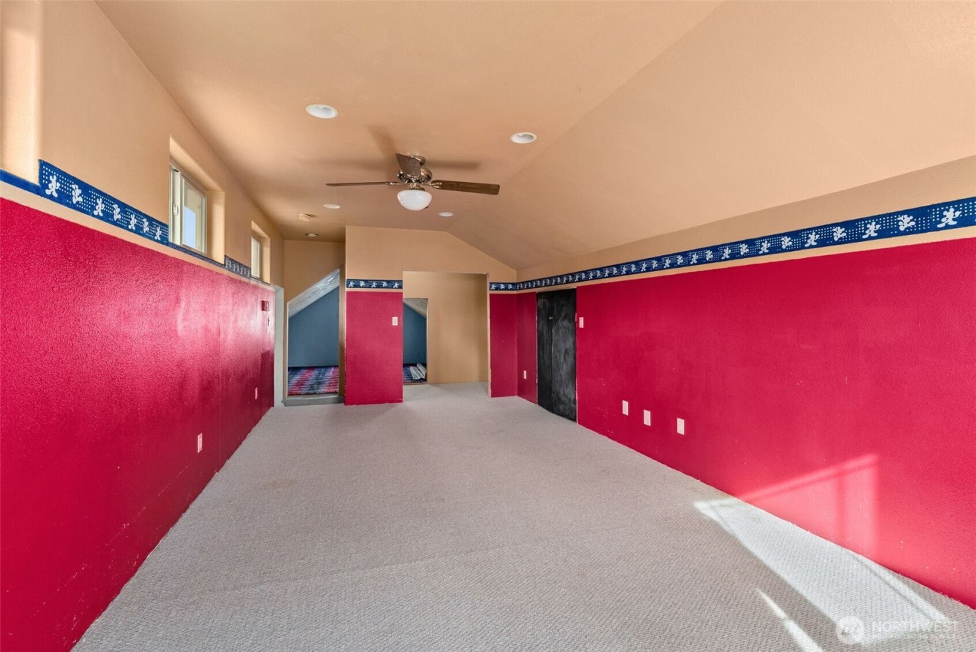 998 State Route 6 , Raymond, WA 98577