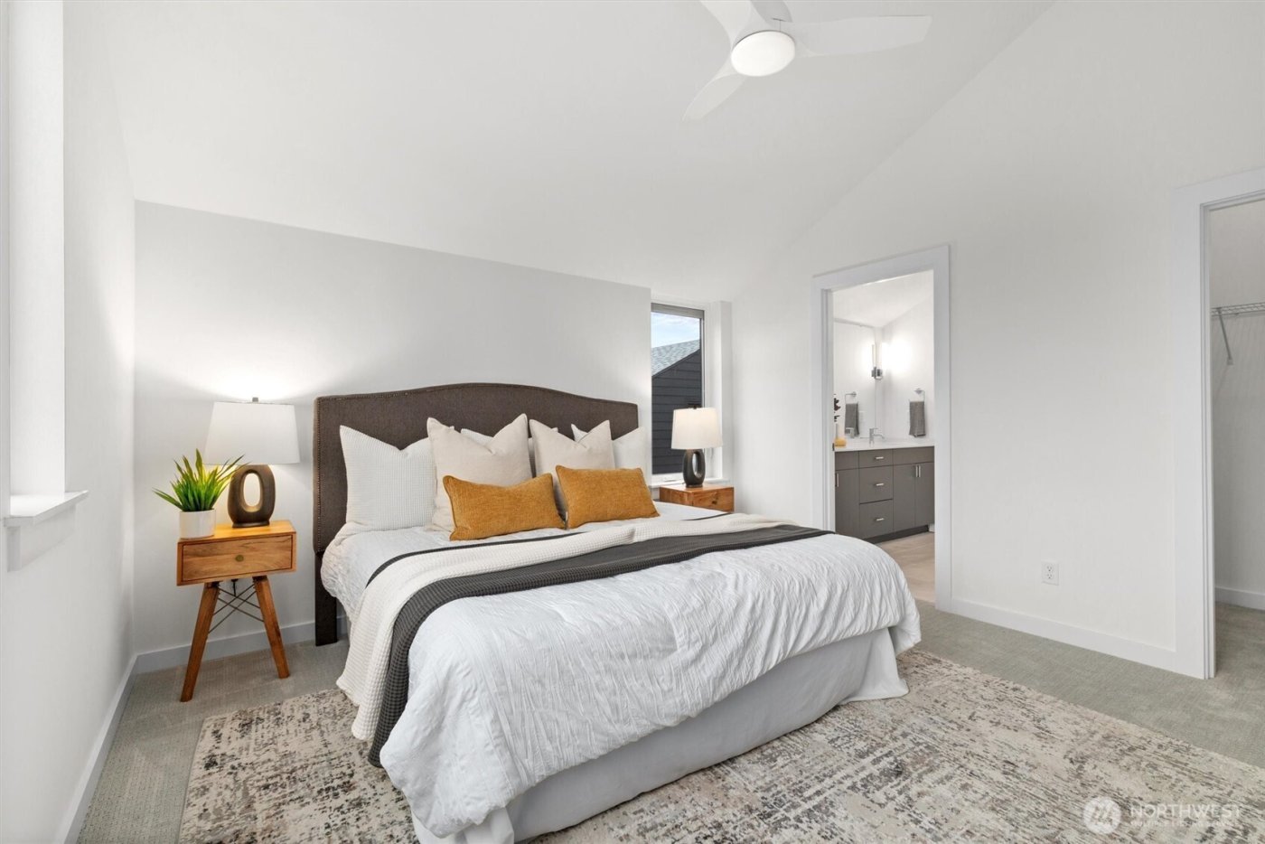 1317 N 185th Street #A, Shoreline, WA 98133