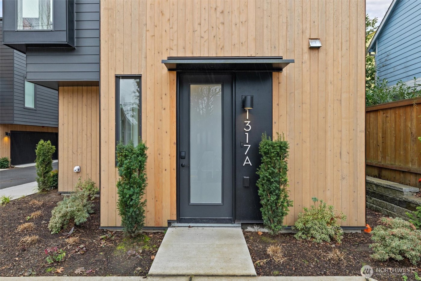 1317 N 185th Street #A, Shoreline, WA 98133