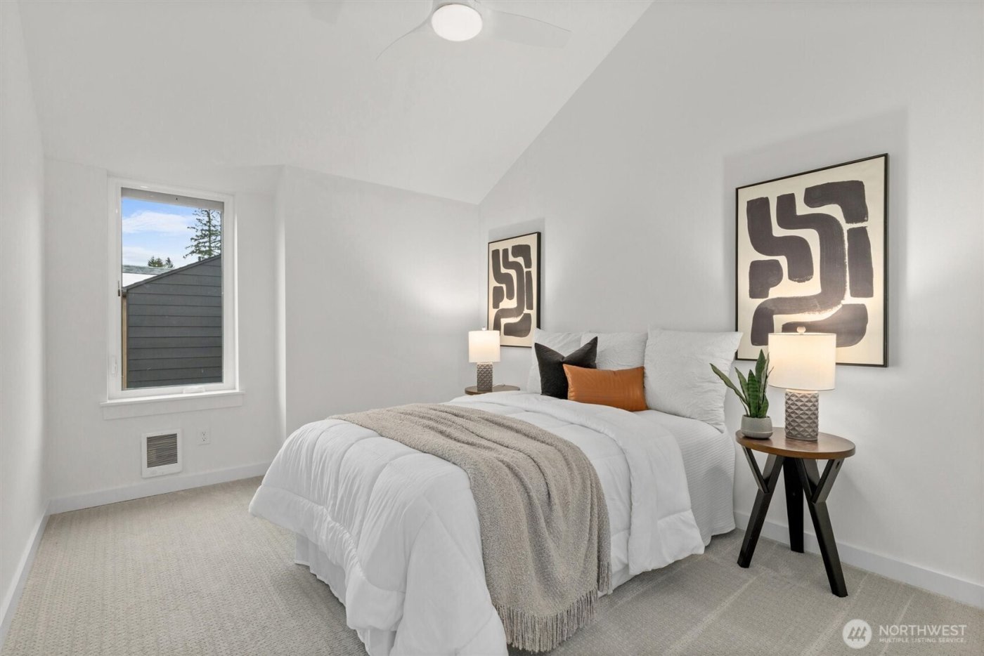 1317 N 185th Street #A, Shoreline, WA 98133