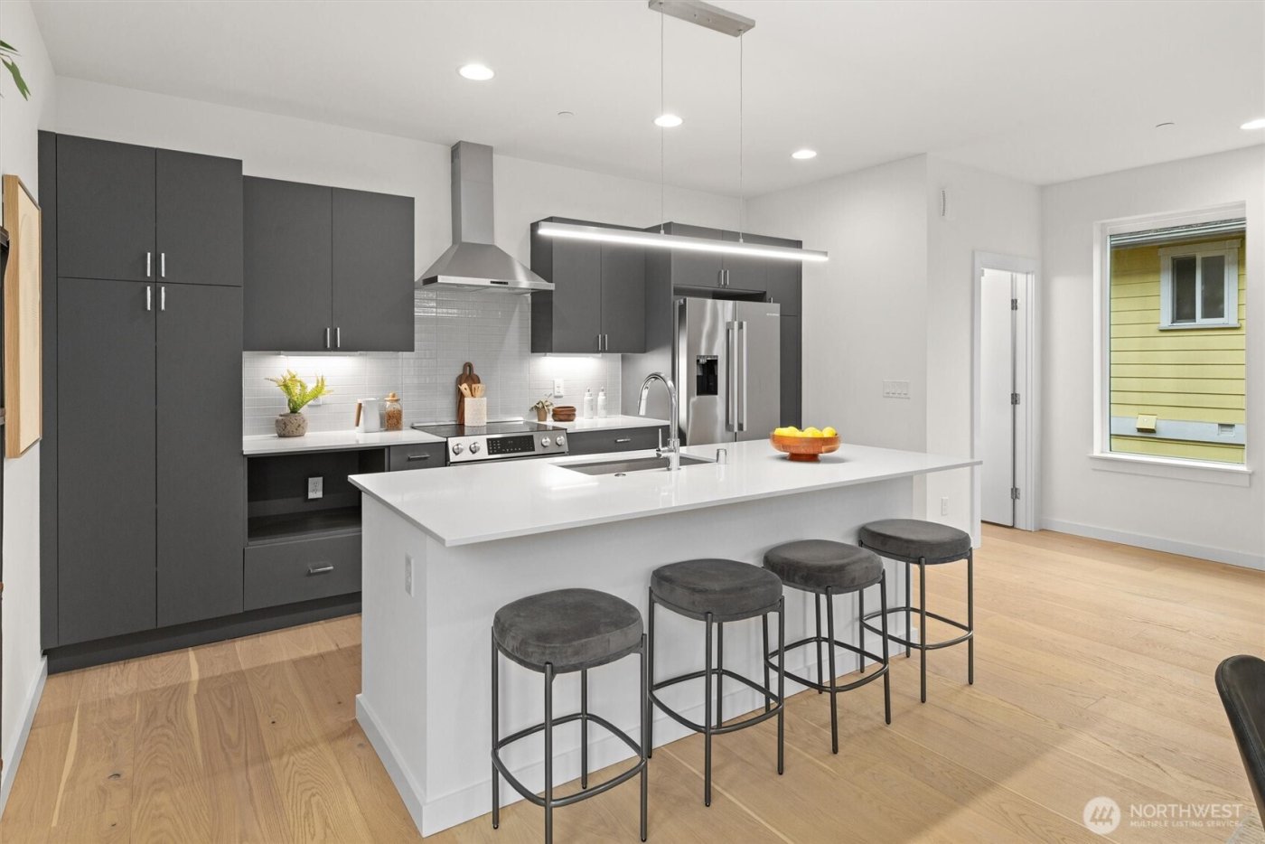 1317 N 185th Street #A, Shoreline, WA 98133