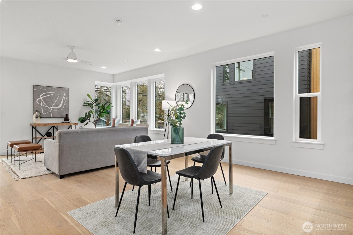 1317 N 185th Street #A, Shoreline, WA 98133