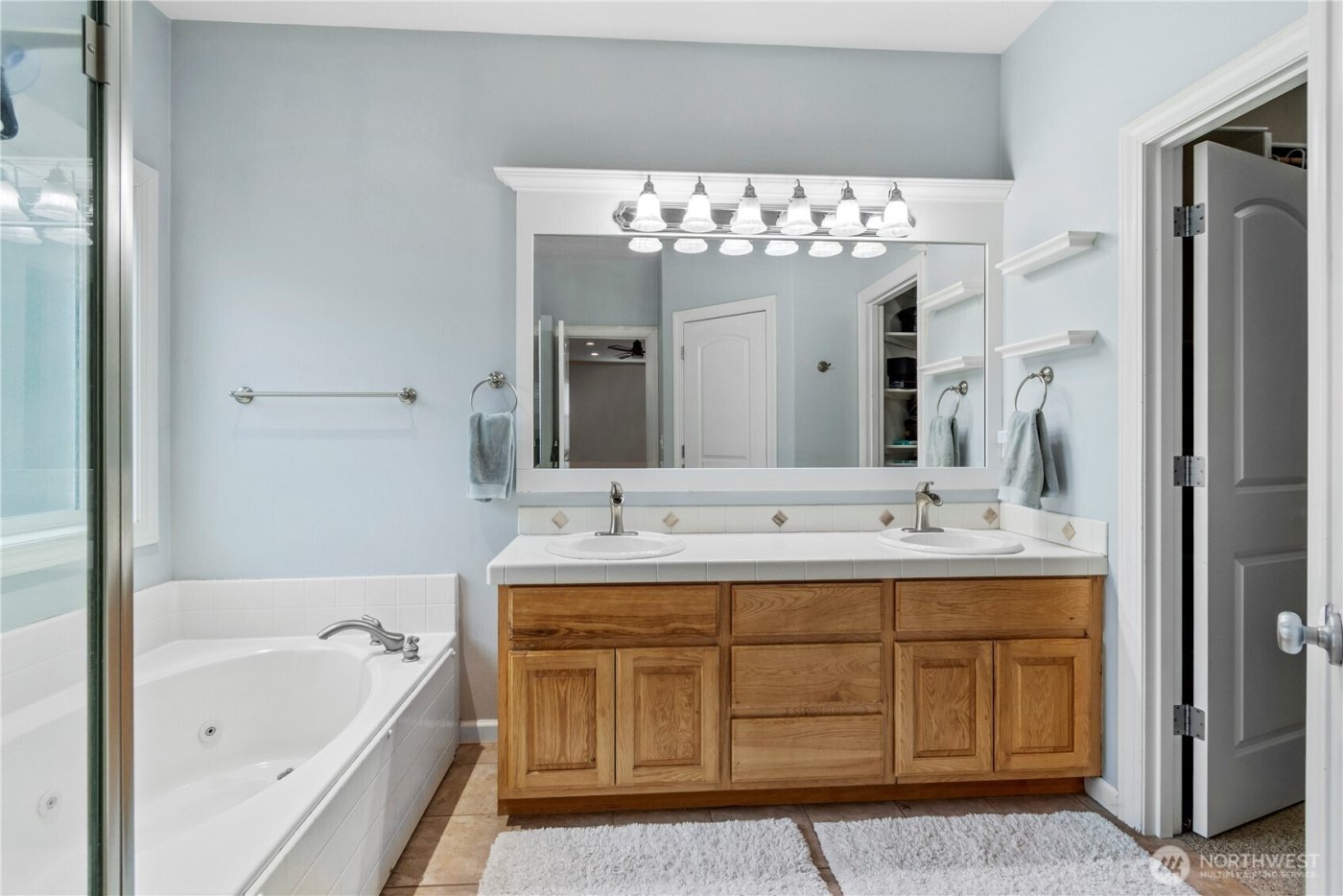 3810 NE 174th Court , Vancouver, WA 98682