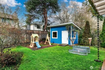 7025 25th Avenue NE, Seattle, WA 98115 - Photo 13