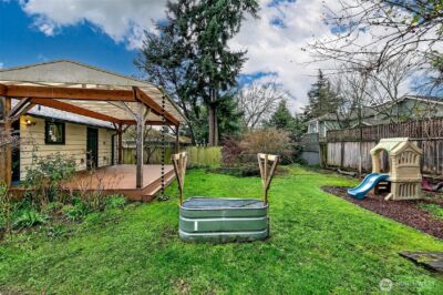 7025 25th Avenue NE, Seattle, WA 98115 - Photo 14