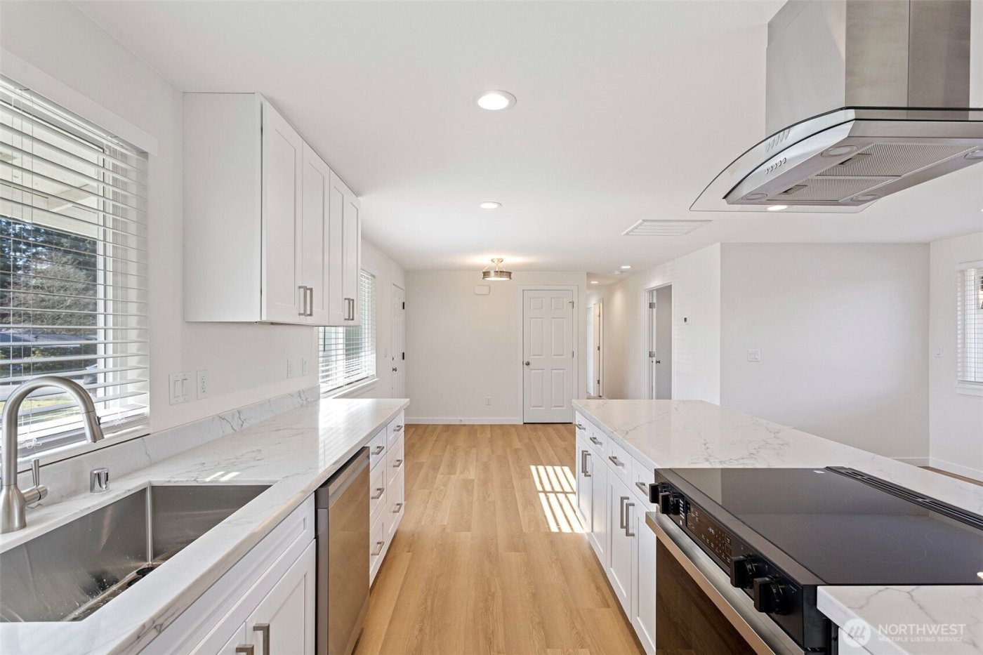 1464 S 303rd Street , Federal Way, WA 98003