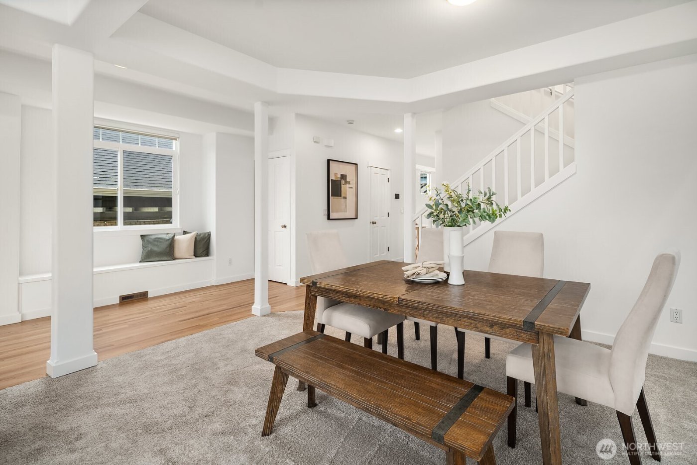 733 N 73rd Street , Seattle, WA 98103