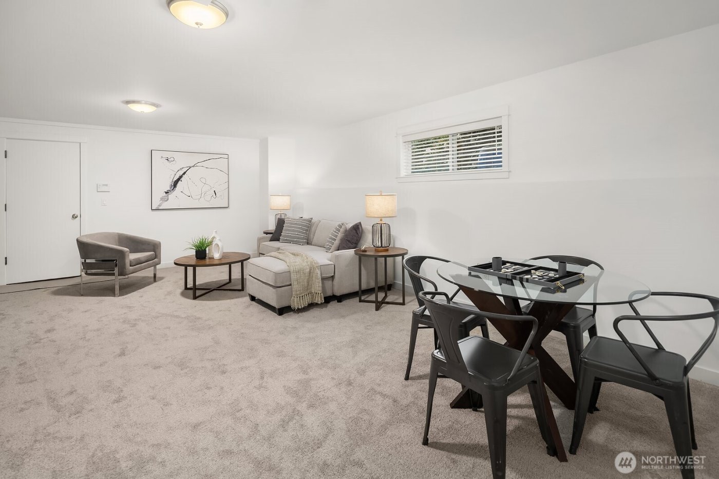 733 N 73rd Street , Seattle, WA 98103