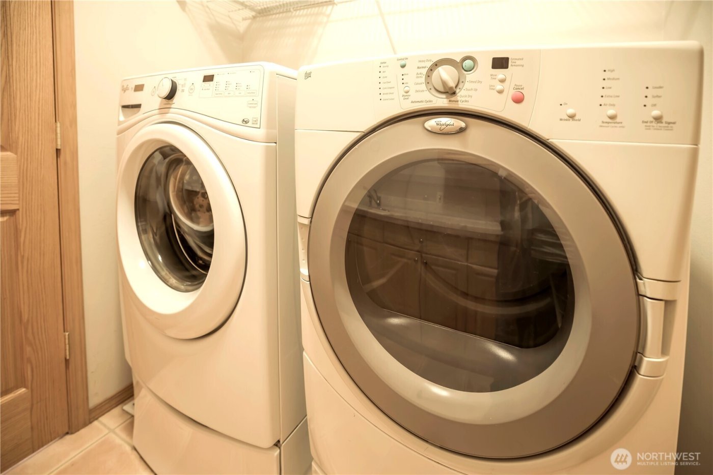 27111 141st Avenue SE, Kent, WA 98042-7232