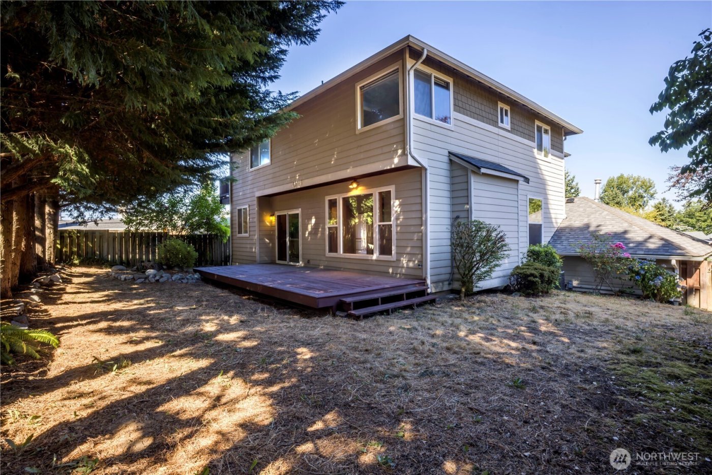 27111 141st Avenue SE, Kent, WA 98042-7232