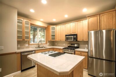 27111 141st Avenue SE, Kent, WA 98042-7232 - Photo 5