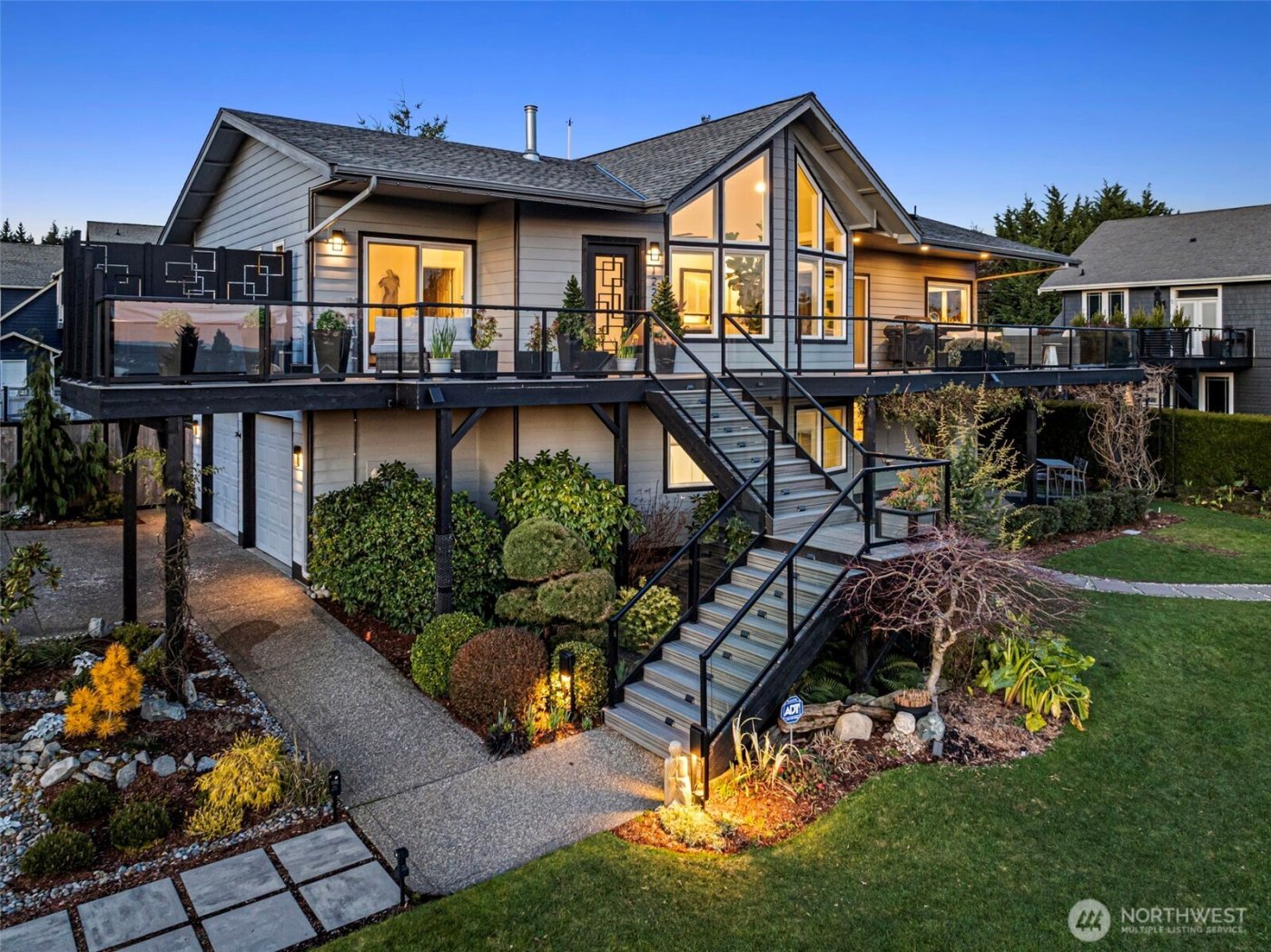 1229 Queets Drive , Fox Island, WA 98333