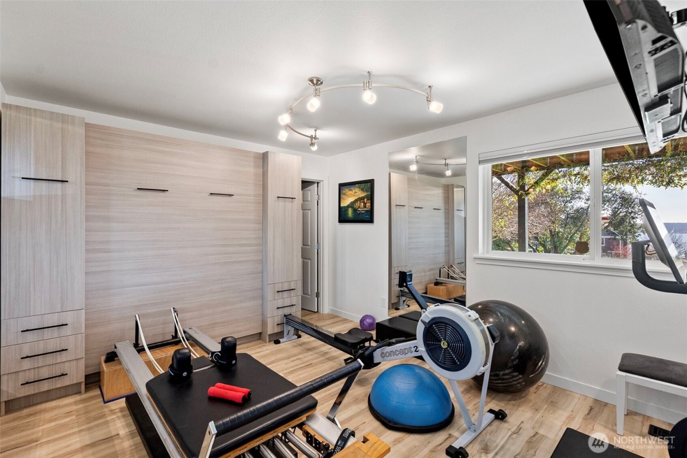 1229 Queets Drive , Fox Island, WA 98333