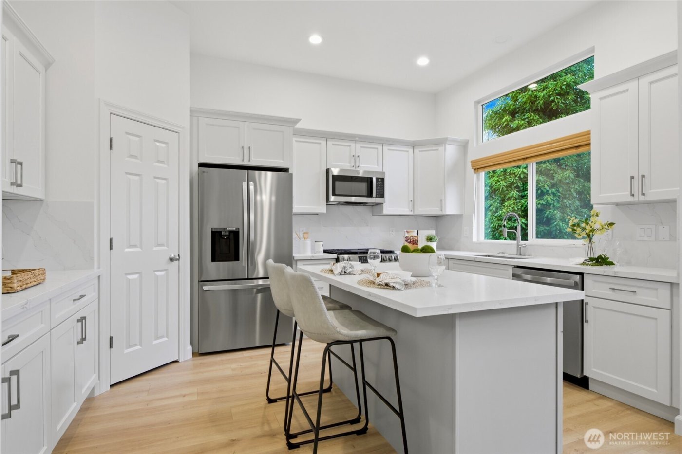 8833 NE 178th Street , Bothell, WA 98011