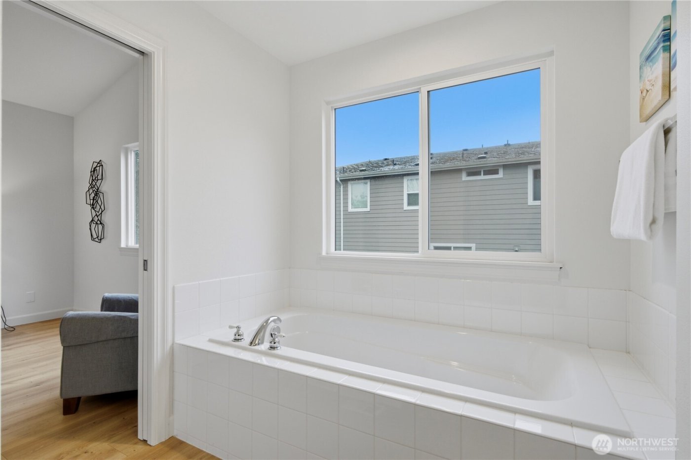 8833 NE 178th Street , Bothell, WA 98011