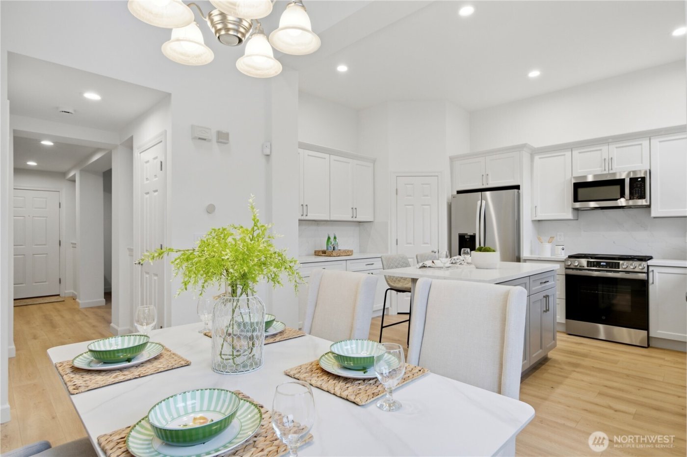 8833 NE 178th Street , Bothell, WA 98011