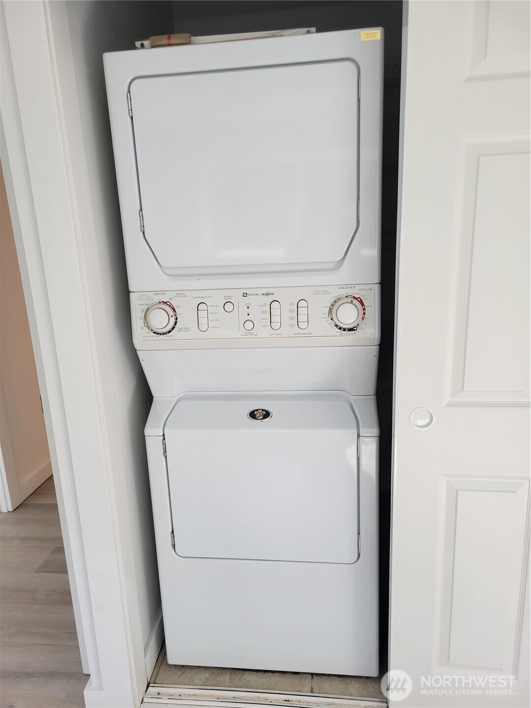 23003 Marine View Drive S, Des Moines, WA 98198