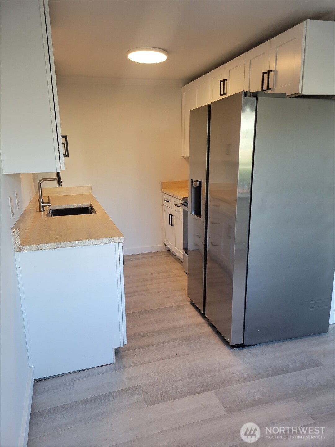 23003 Marine View Drive S, Des Moines, WA 98198