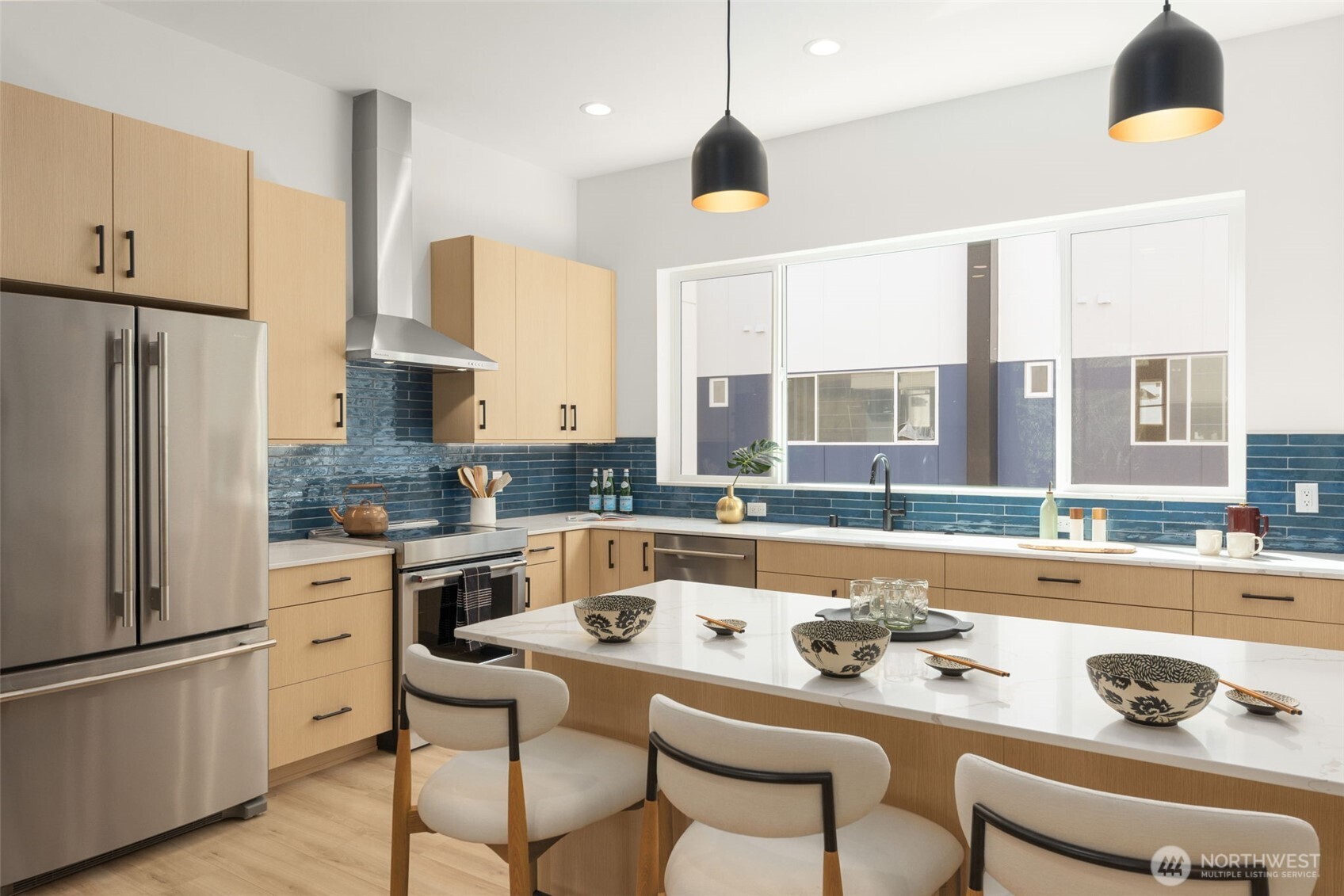 16012 SE 31st Lane , Bellevue, WA 98008