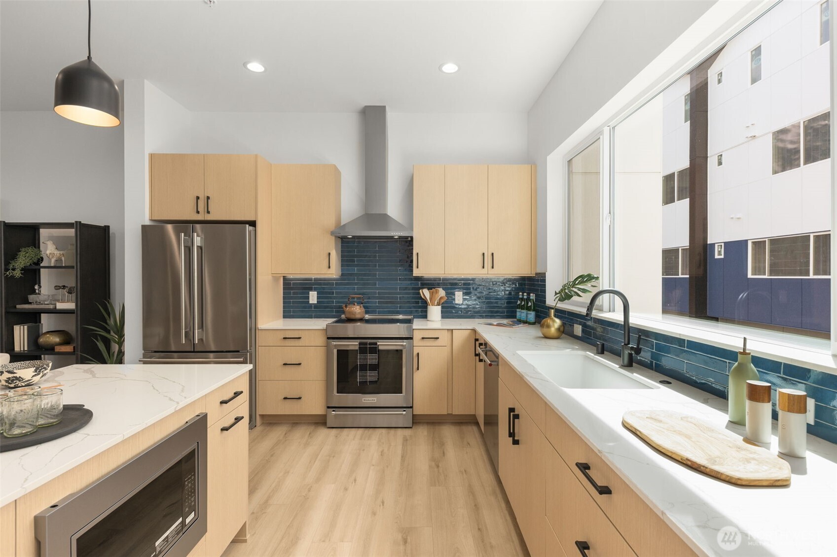 16012 SE 31st Lane , Bellevue, WA 98008