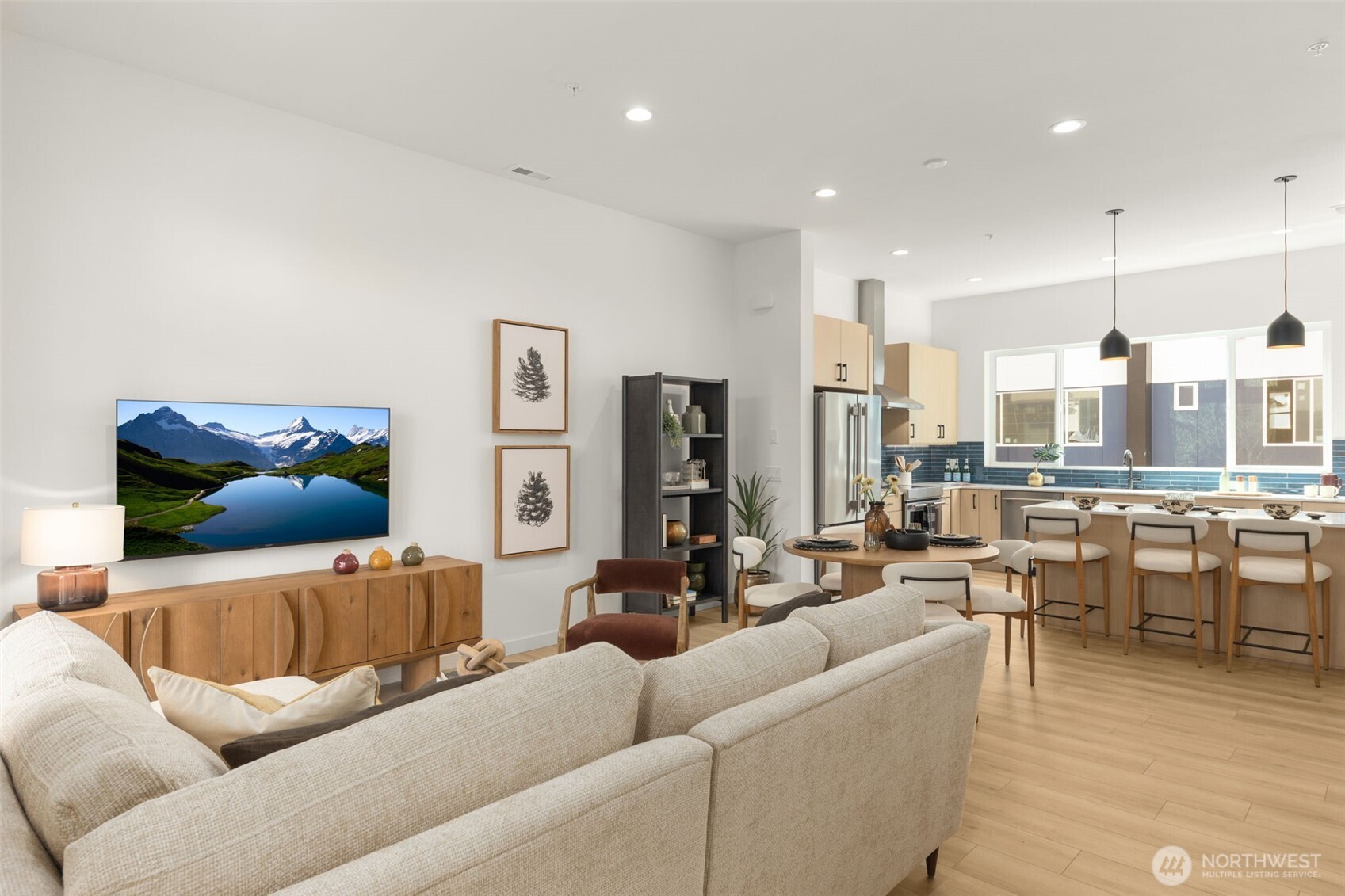 16012 SE 31st Lane , Bellevue, WA 98008
