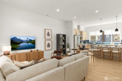 16012 SE 31st Lane , Bellevue, WA 98008 - Photo 9