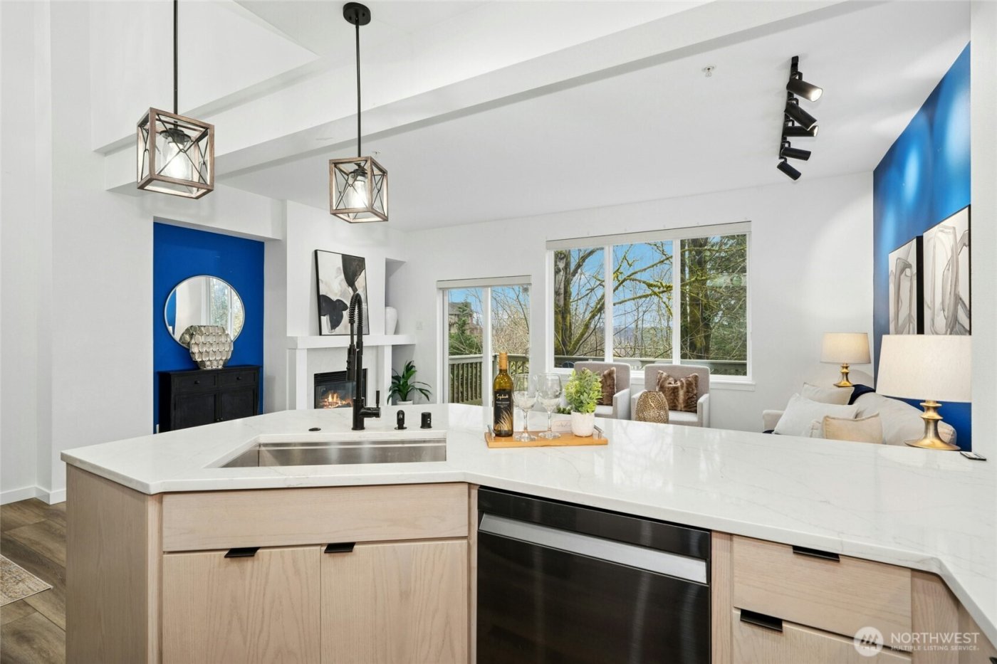 2062 NW Boulder Way Drive , Issaquah, WA 98027