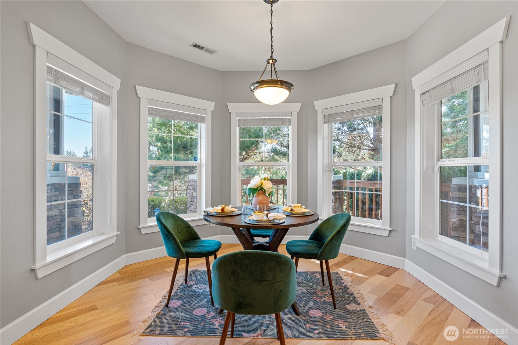 2011 Sumner Tapps Highway E, Bonney Lake, WA 98391