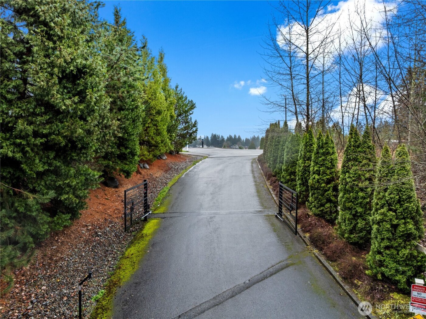 2011 Sumner Tapps Highway E, Bonney Lake, WA 98391
