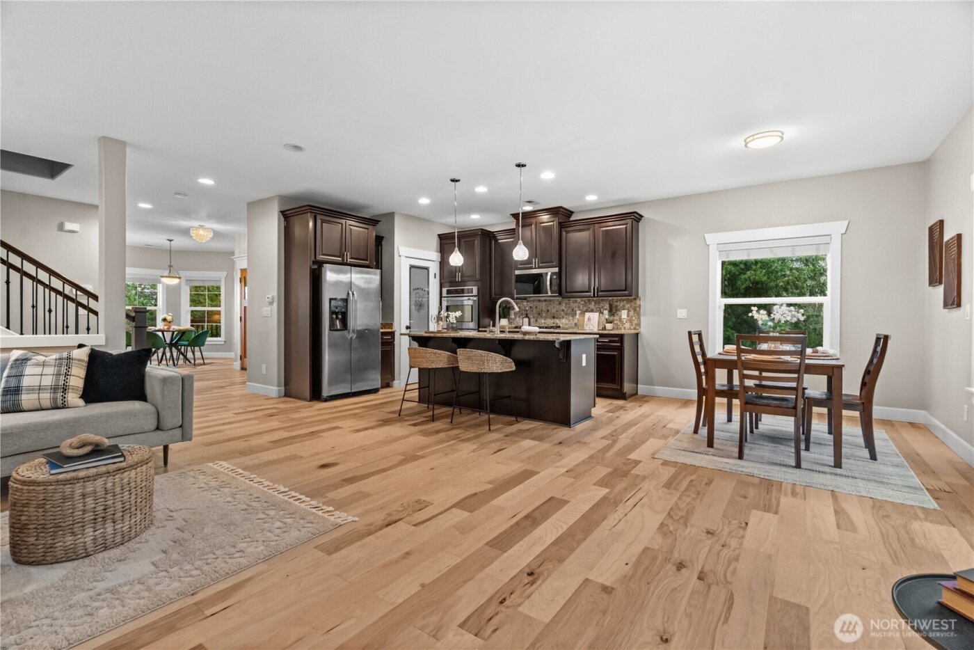 2011 Sumner Tapps Highway E, Bonney Lake, WA 98391