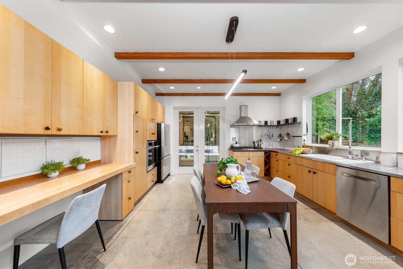 3340 36th Avenue S, Seattle, WA 98144