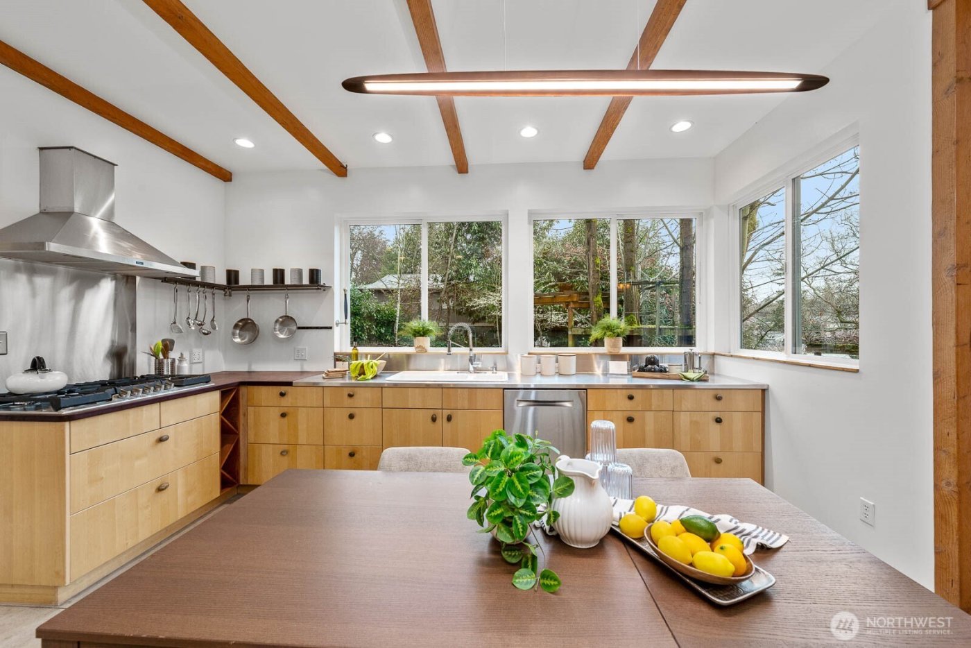 3340 36th Avenue S, Seattle, WA 98144