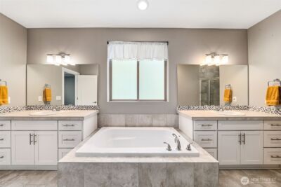 19010 133rd Street Ct E, Bonney Lake, WA 98391 - Photo 17