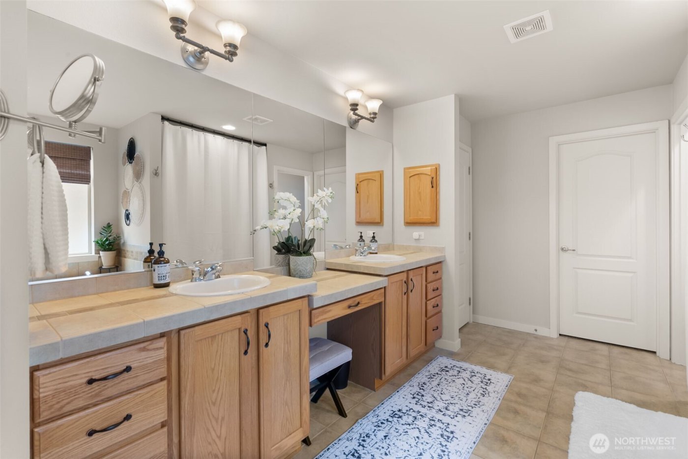 8421 153rd Street , Puyallup, WA 98375