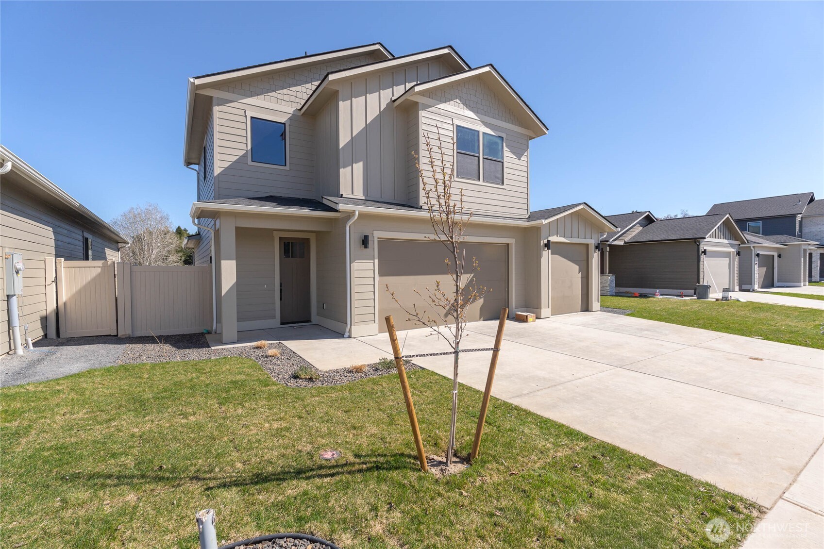 567 S Perry Avenue #Lot 5, East Wenatchee, WA 98802